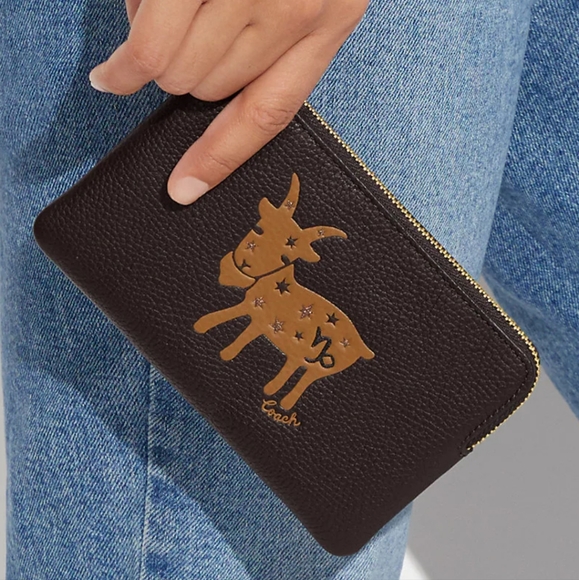 Coach Corner Zip Wristlet With Capricorn Sign! - Picture 3 of 6